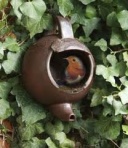 teapot nest, garden art, decorations for the garden, how to make a nest for birds, how to recycle an old teapot